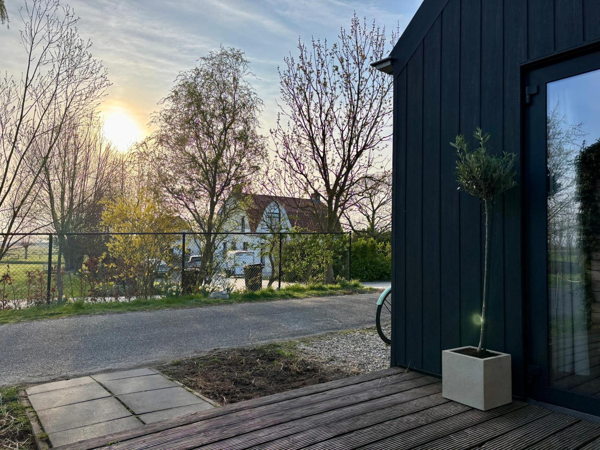 Romantisch Huisje Met Houtkachel & Airco Op 2,5Km Van Zee グルーデ エクステリア 写真